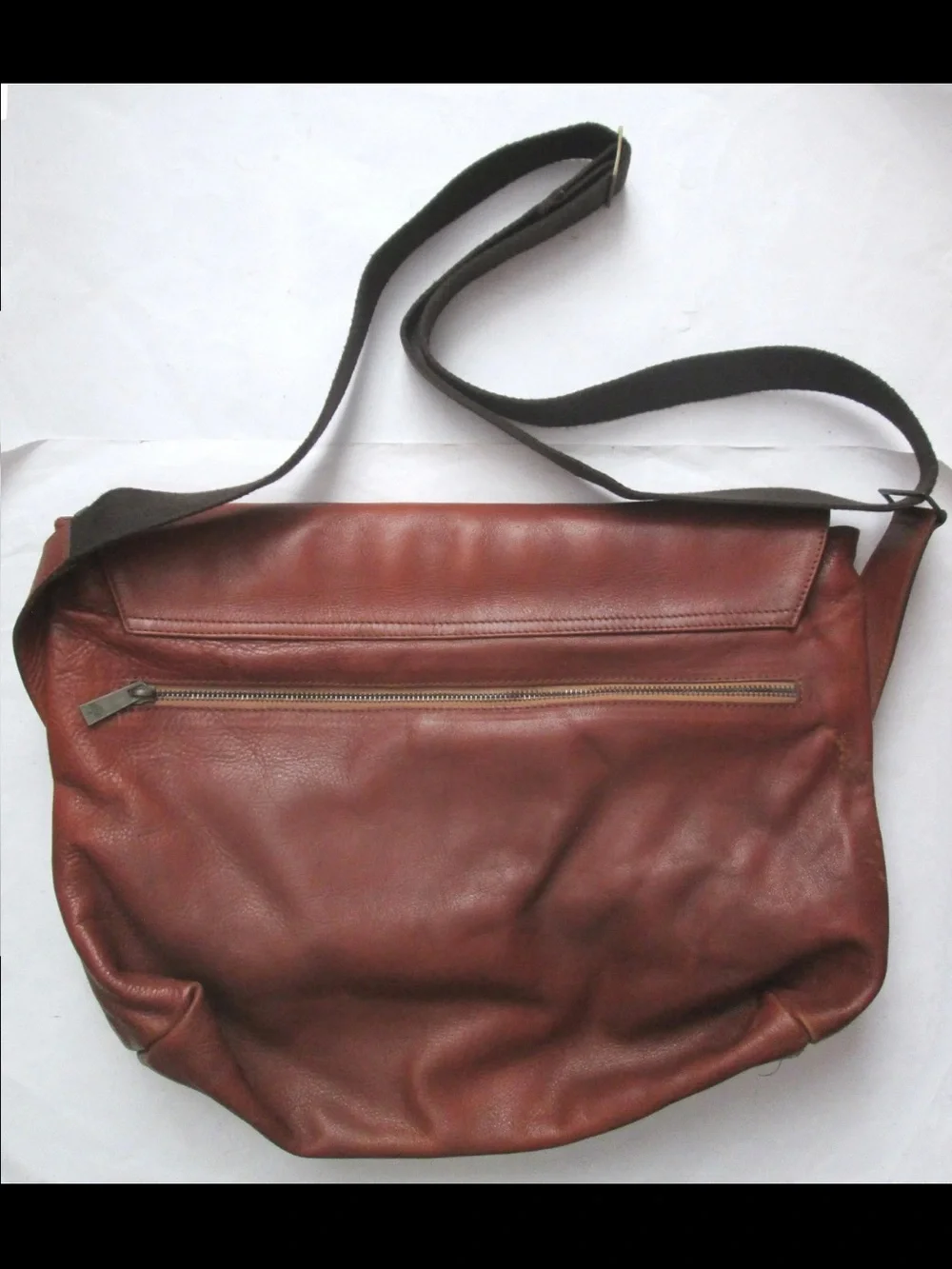 Mulberry Chestnut Leather Messenger Bag with Black Strap